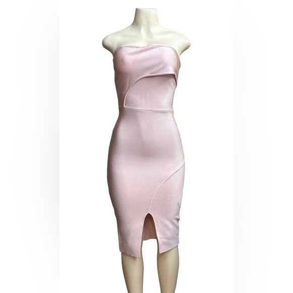 honbox Dresses & Skirts - Honbox.  Pink Asymmetrical Bodycon Dress with Slit